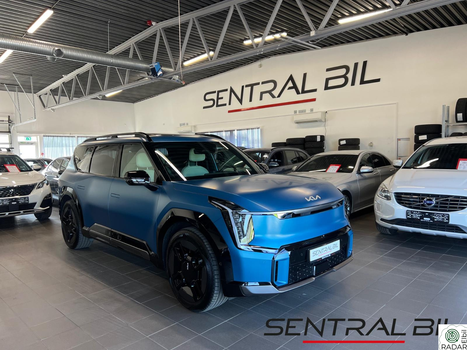 KIA EV9 GT-LINE/LOUNCH-EDITION/6SETER/KROK/HUD/PANORAMA/V-PUMPE