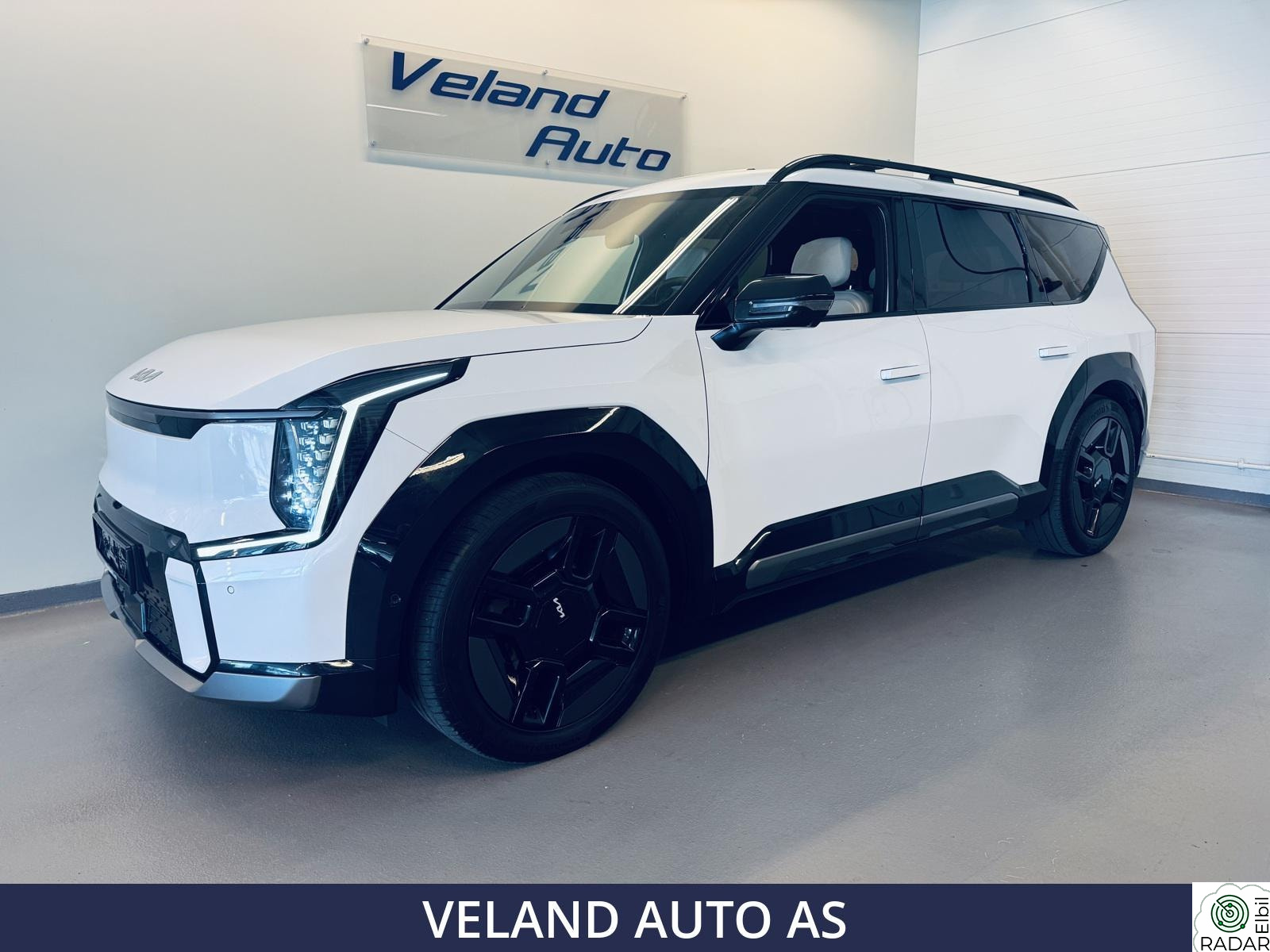 KIA EV9 GT-LINE AWD 7-S/PANO/MERIDIAN/360/ACC/SKINN/HUD/KROK