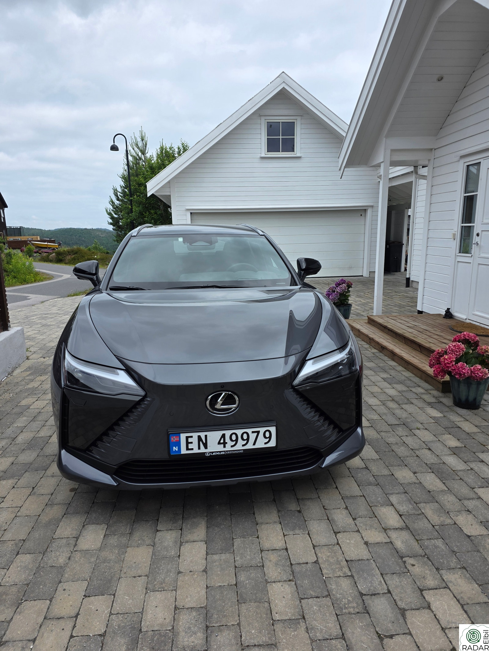 LEXUS RZ450E 450e AWD Luxury