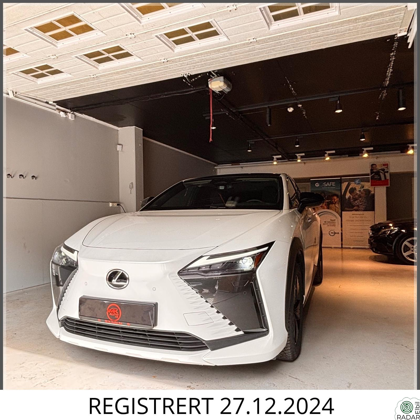 LEXUS RZ450E Lexus RZ450e AWD | 313 hk | Premium |Panorama| WLTP 435