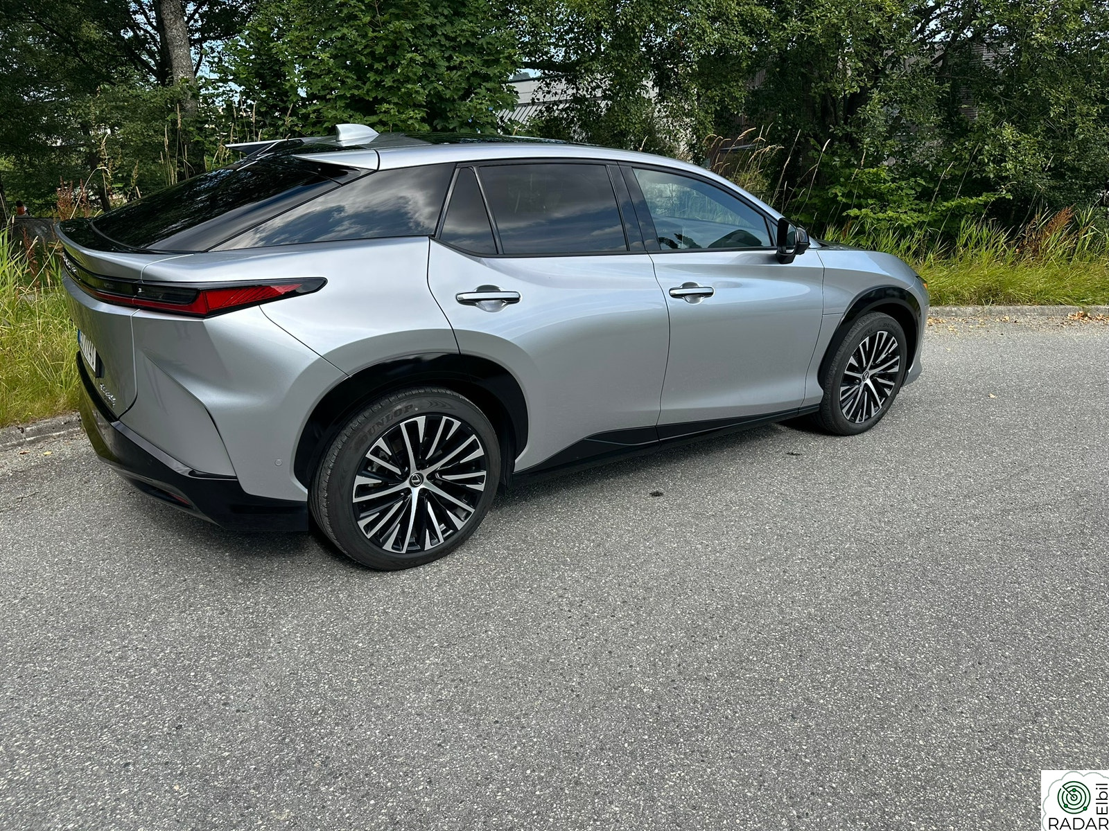 LEXUS RZ450E 450e AWD Luxury Panotech