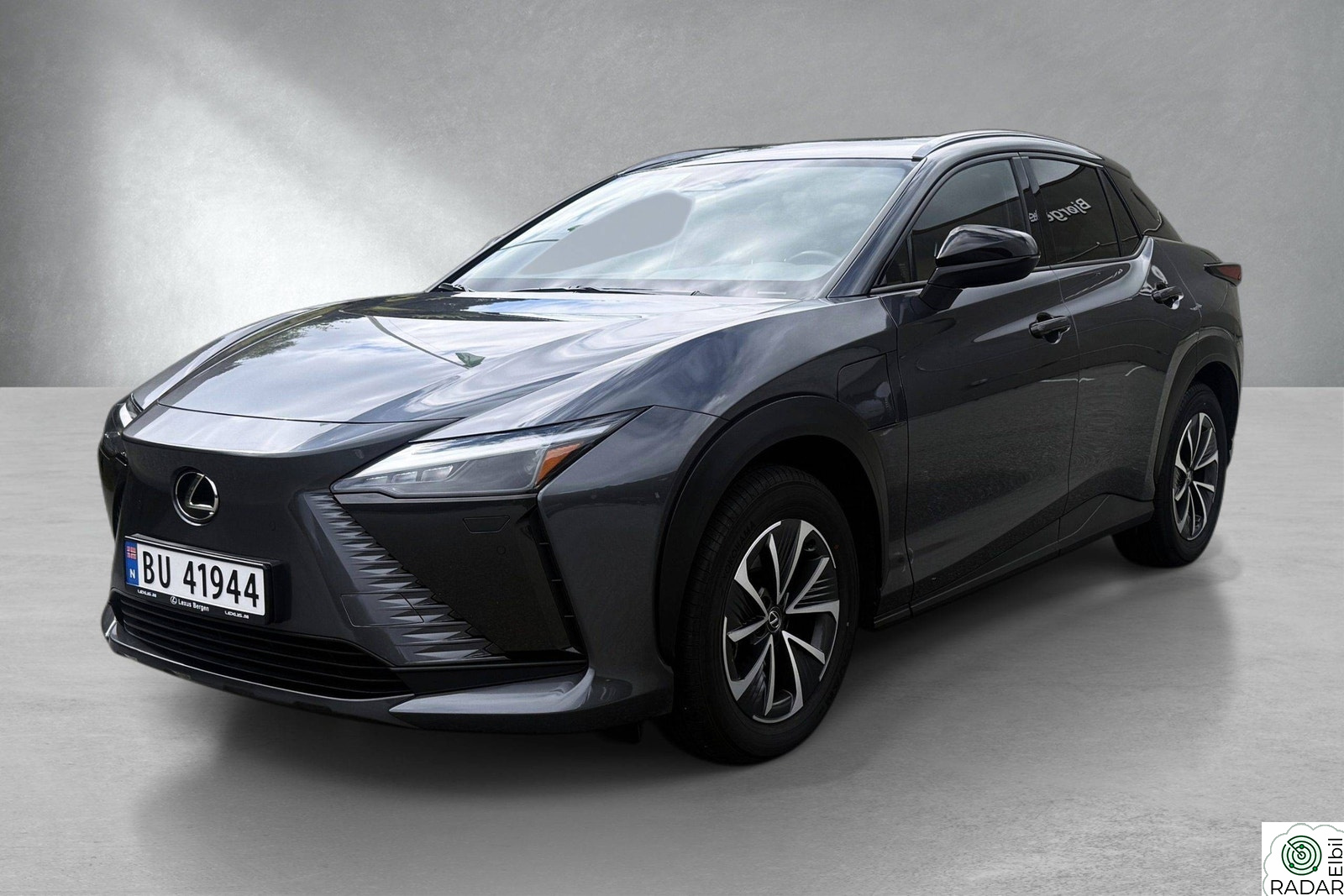 LEXUS RZ300E Executive | Ny Service | Skinn | ACC | R.Kam | 1 eier |