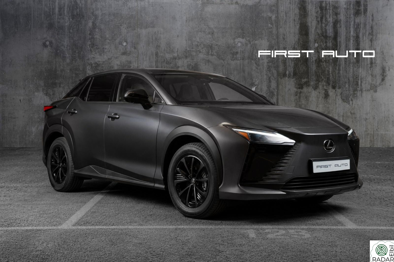 LEXUS RZ350E FWD EXECUTIVE SOM NY SE KM KR 6.400,-/MND