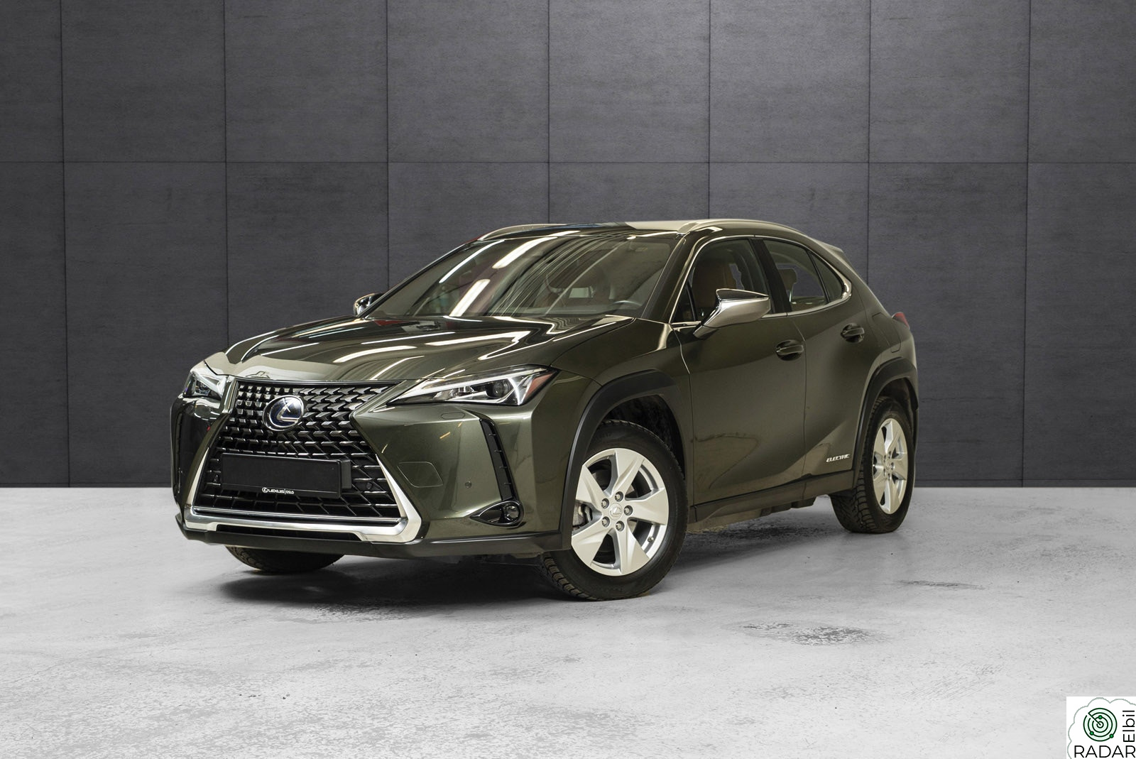 LEXUS UX300E 300e FWD Premium Godt utstyrt