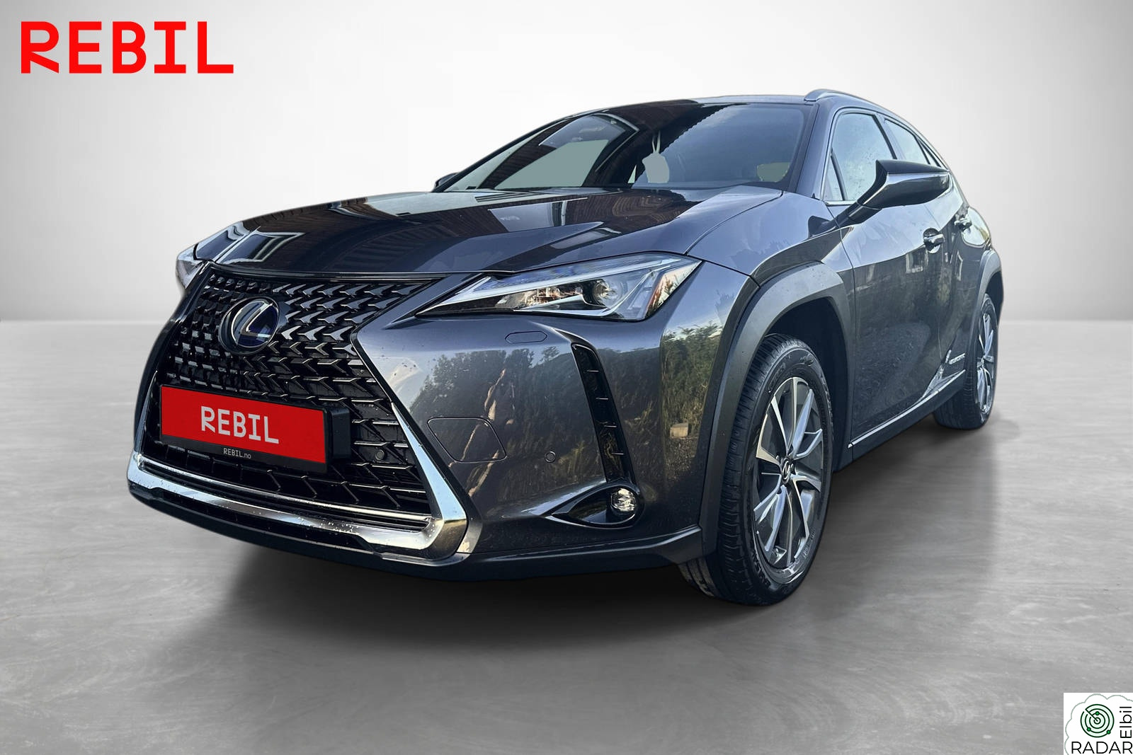 LEXUS UX300E Premium/Skinn/R.Kam/ACC/Rattvarme/Carplay