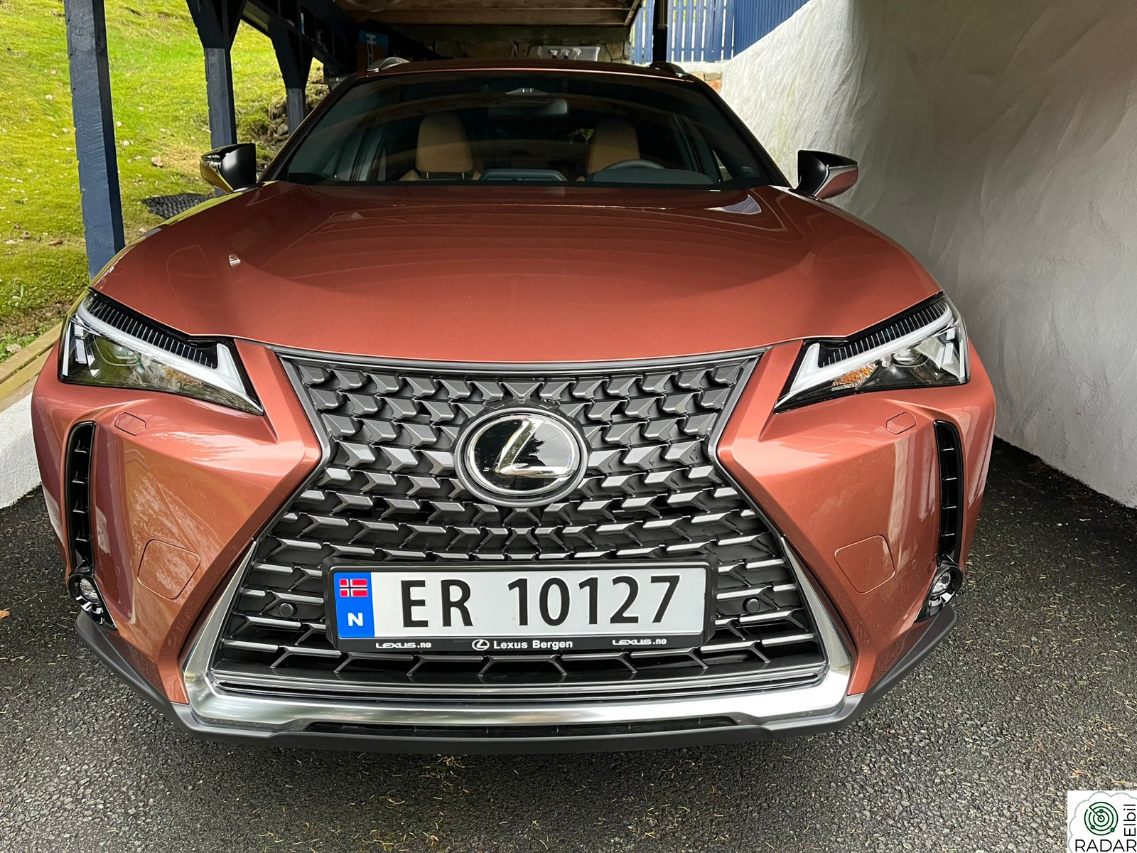 LEXUS UX300E 300e FWD Edition35