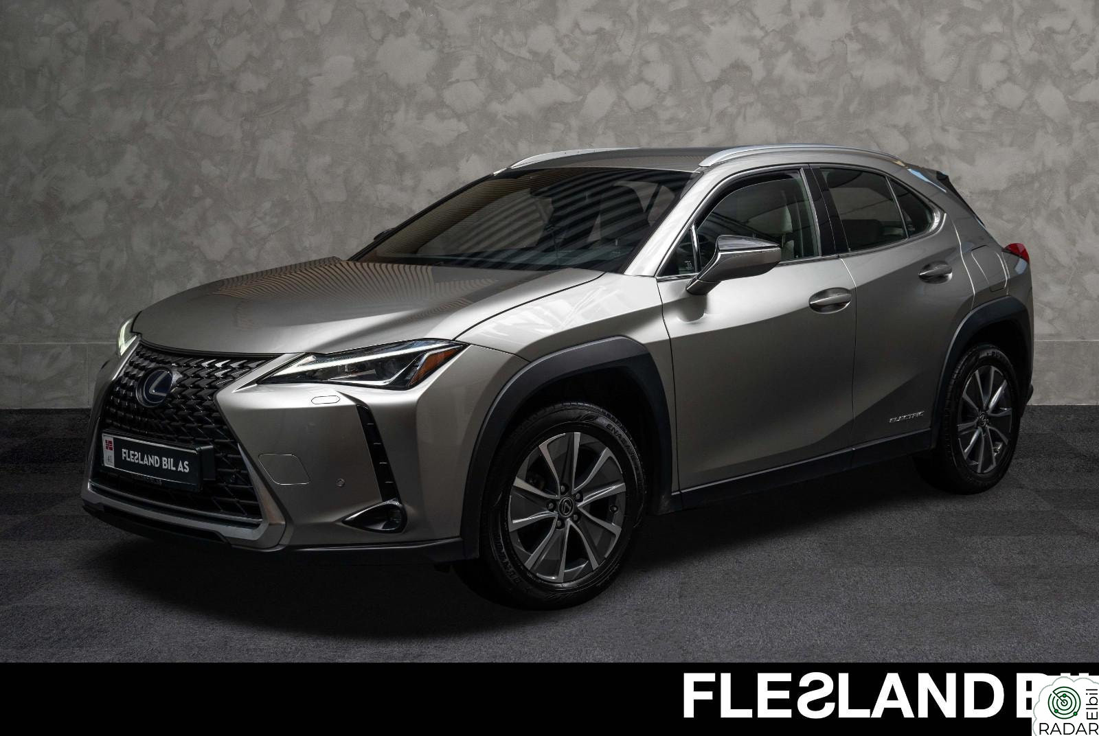 LEXUS UX300E 300E PREMIUM/ACC/SKINN/KAMERA/INNTIL 10 ÅR GARANTI!