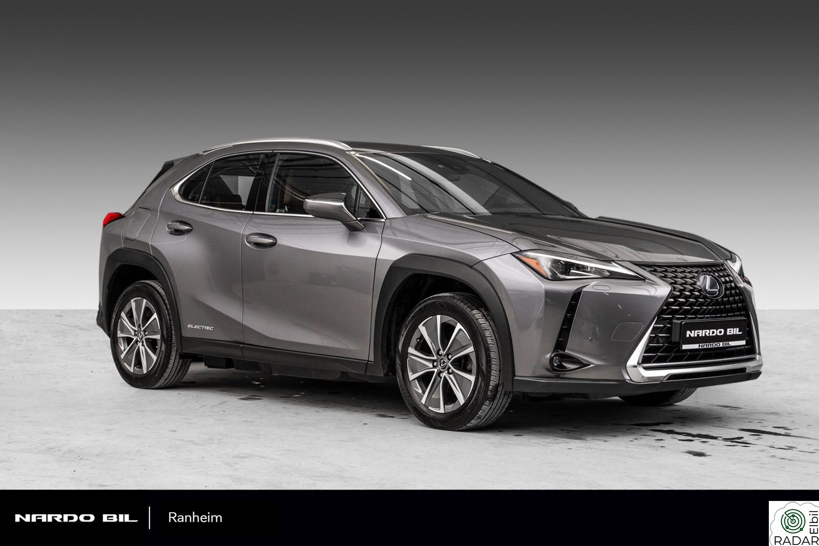 LEXUS UX300E 300e Premium/LED/Apple CarPlay/ACC/Rattvarme