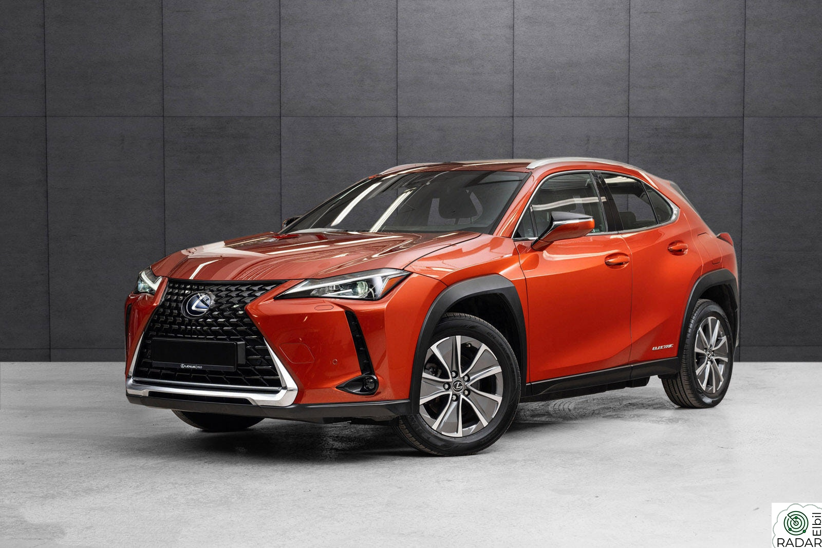 LEXUS UX300E 300e FWD Premium Godt utstyrt